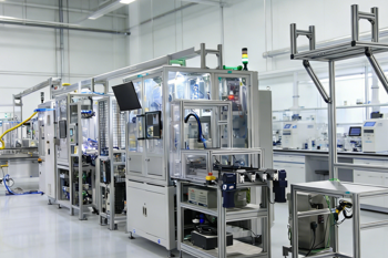 HUD Automation Assembly & Testing Solution Earns Positive Customer Feedback